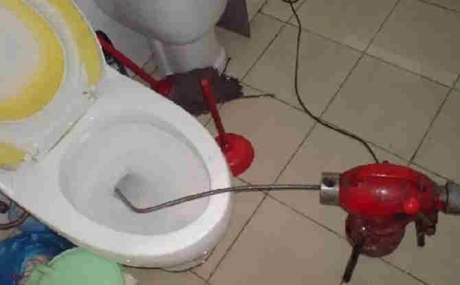 西城区马桶通下水